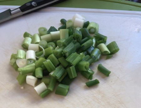 cut green onions