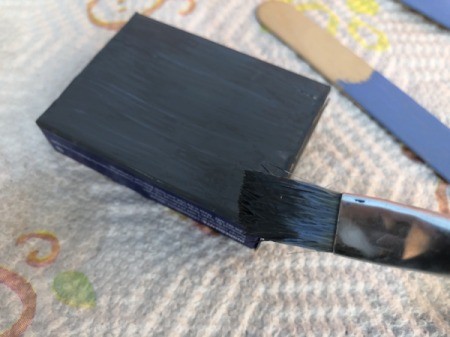 Snack Box New Year's Noisemakers - paint the boxes and let them dry