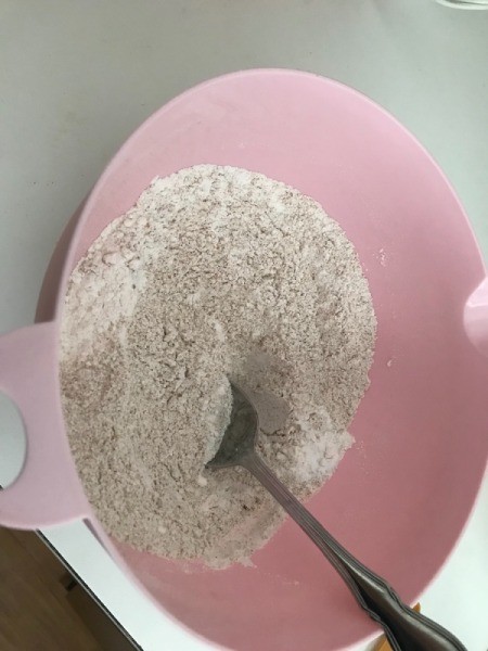 mixing dry ingredients