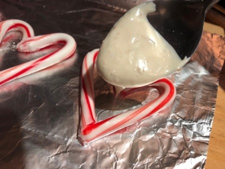 Candy Cane Hearts - add to center of the candy cane hearts