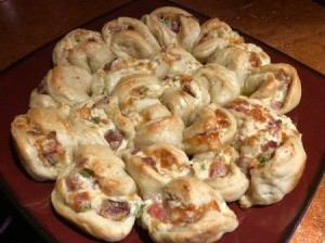 Blooming Ham and Cheese Pull-Apart Bread ready to eat
