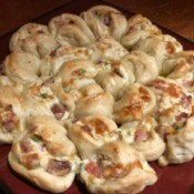 Blooming Ham and Cheese Pull-Apart Bread ready to eat