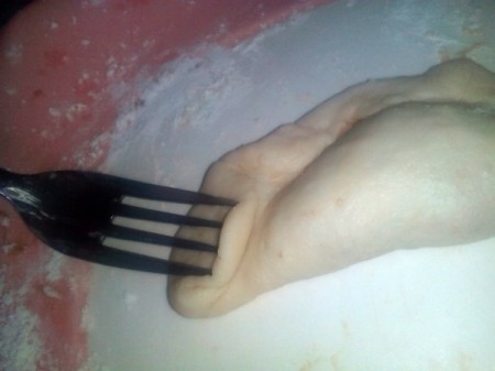 forking edge of Sardina Empanadas