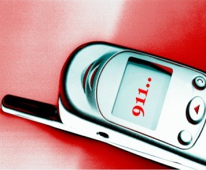 Older Cell Phone Dialing 911