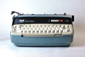 Smith Corona Electra 110 Won't Turn On - typewriter