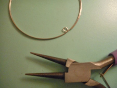 Delicate Memory Wire Beaded Bracelet - wire circle made