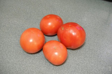 Grow your Own Tomato Plants - ripe tomatoes