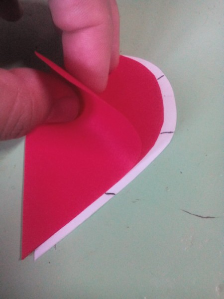 Pop Heart Decoration - open the red heart a bit