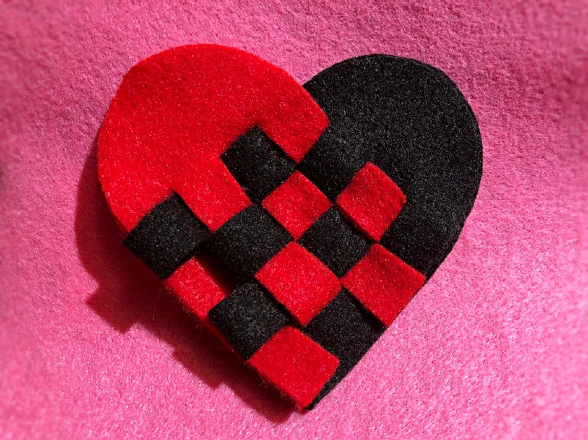 woven felt heart thriftyfun