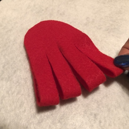 Woven Felt Heart - cut another line on each side of the first one, repeat with the black piece