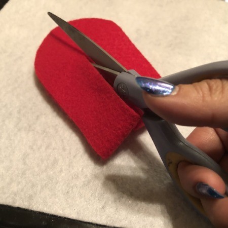 Woven Felt Heart - cut a slit up the red piece on the line