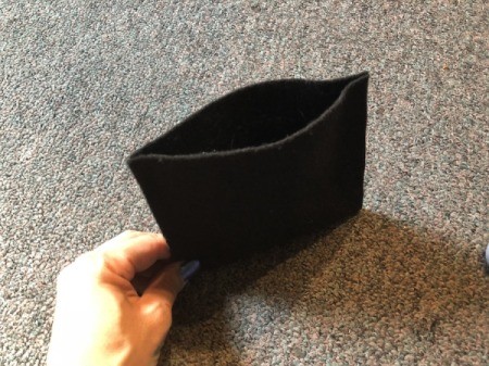 No-Sew Gradient Felt Heart Purse - purse pocket made