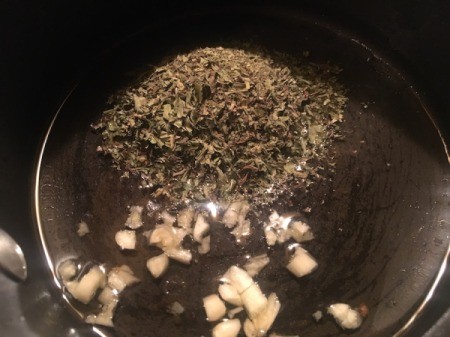 making Fried Mint & garlic sauce in pan