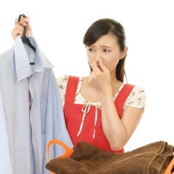 A dress shirt that has a bad odor after being laundered.