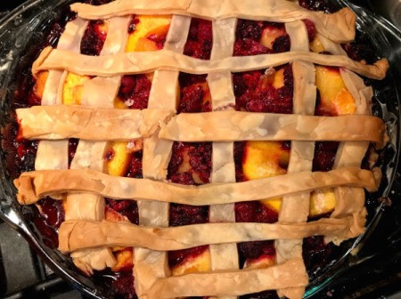 baked Peach Raspberry Pie