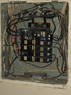Troubleshooting an Electrical Circuit  - breaker box