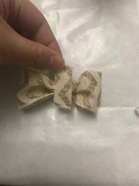 Upcycled Vase from Pepper Grinder - cut a small rectangle fo the same ribbon, wrap around the center