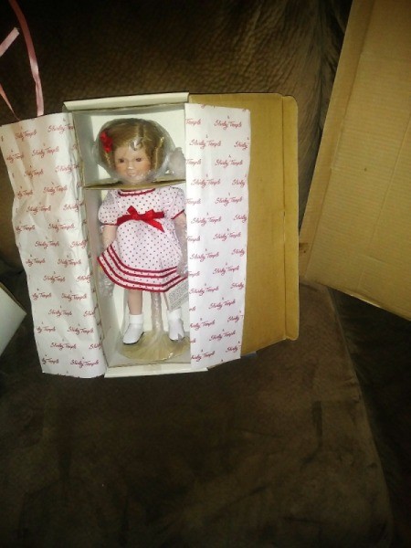 Selling Danbury Mint Shirley Temple Dolls