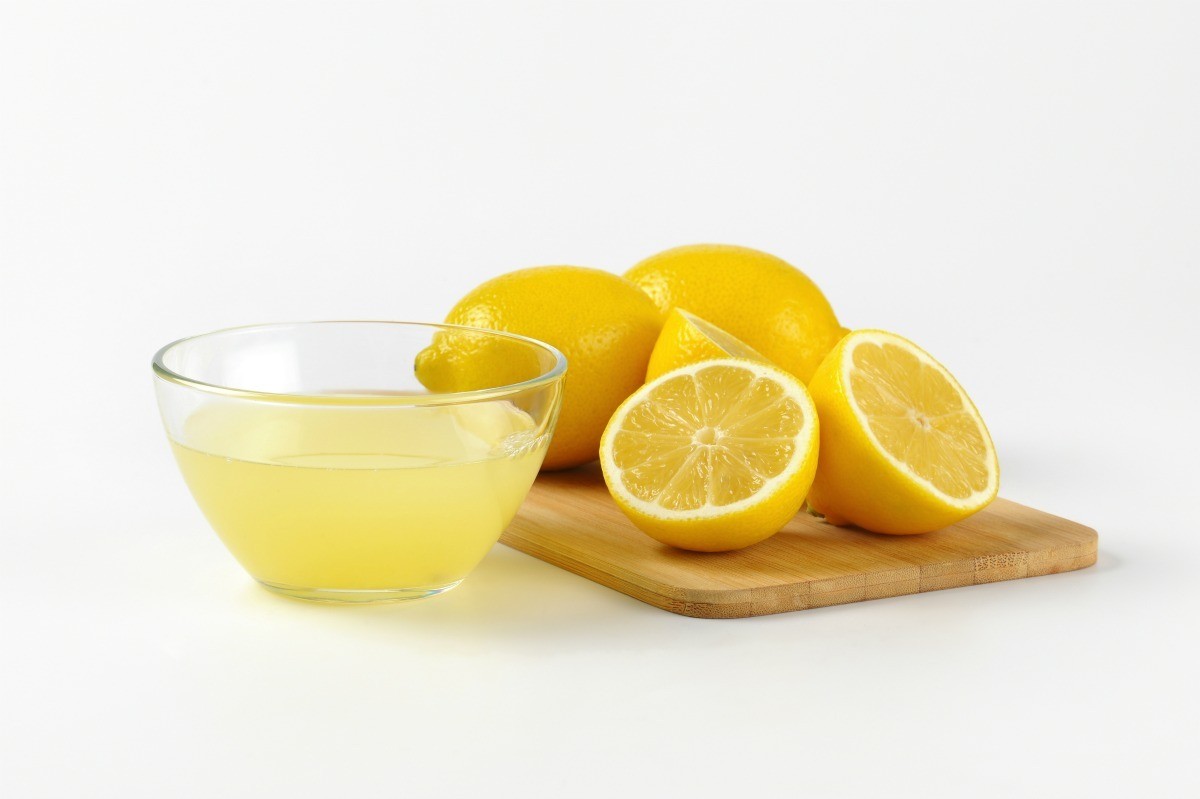 Using Lemon Juice on Gray Hair? | ThriftyFun