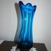 Value of Blue Glass Vase - dark blue glass vase
