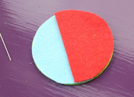 Felt Ear Bud Pod - discard smaller pieces and place the larger ones on the third circle so that they overlap