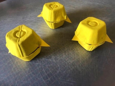 Egg Carton Easter Chick Containers - glue a yellow triangle on the inner side of the lower cup