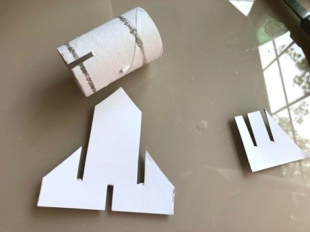 Paper Towel Roll Rocket Craft for Kids - repeat for the smaller rocket