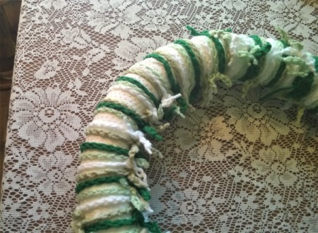 Yarn Chain St. Patty's Wreath - tied ends to the inside of the wreath