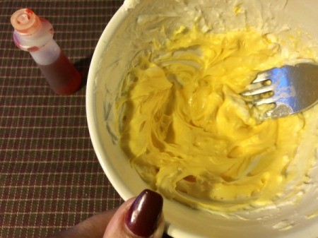 yellow frosting