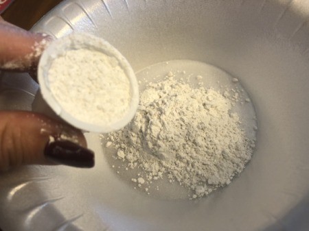 DIY Chalkboard Paint - place plaster of Paris in bowl