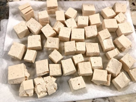 Tofu on paper towel