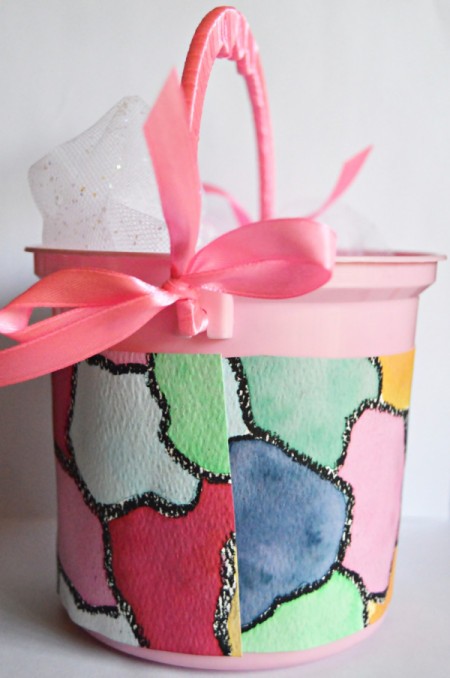 Floating Eggs Easter Basket - add bows at each end of handle
