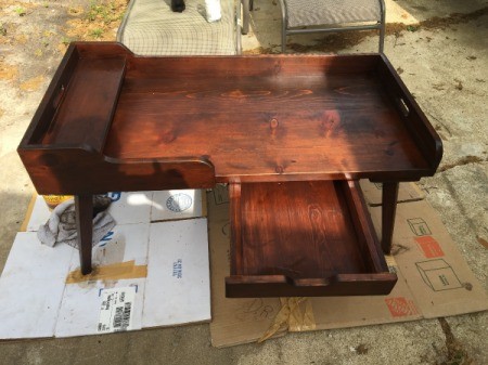 Information on Mid Century Antique Coffee Table - view from the front