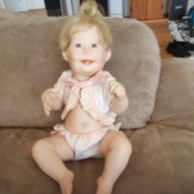 Value of an Ashton Drake
Porcelain Doll - baby doll