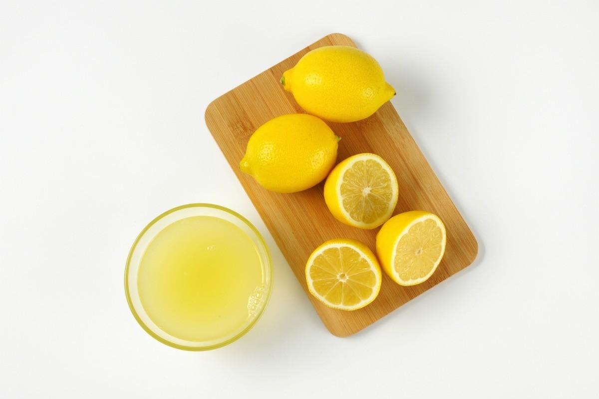Lemon Juice on Skin and Hair | ThriftyFun