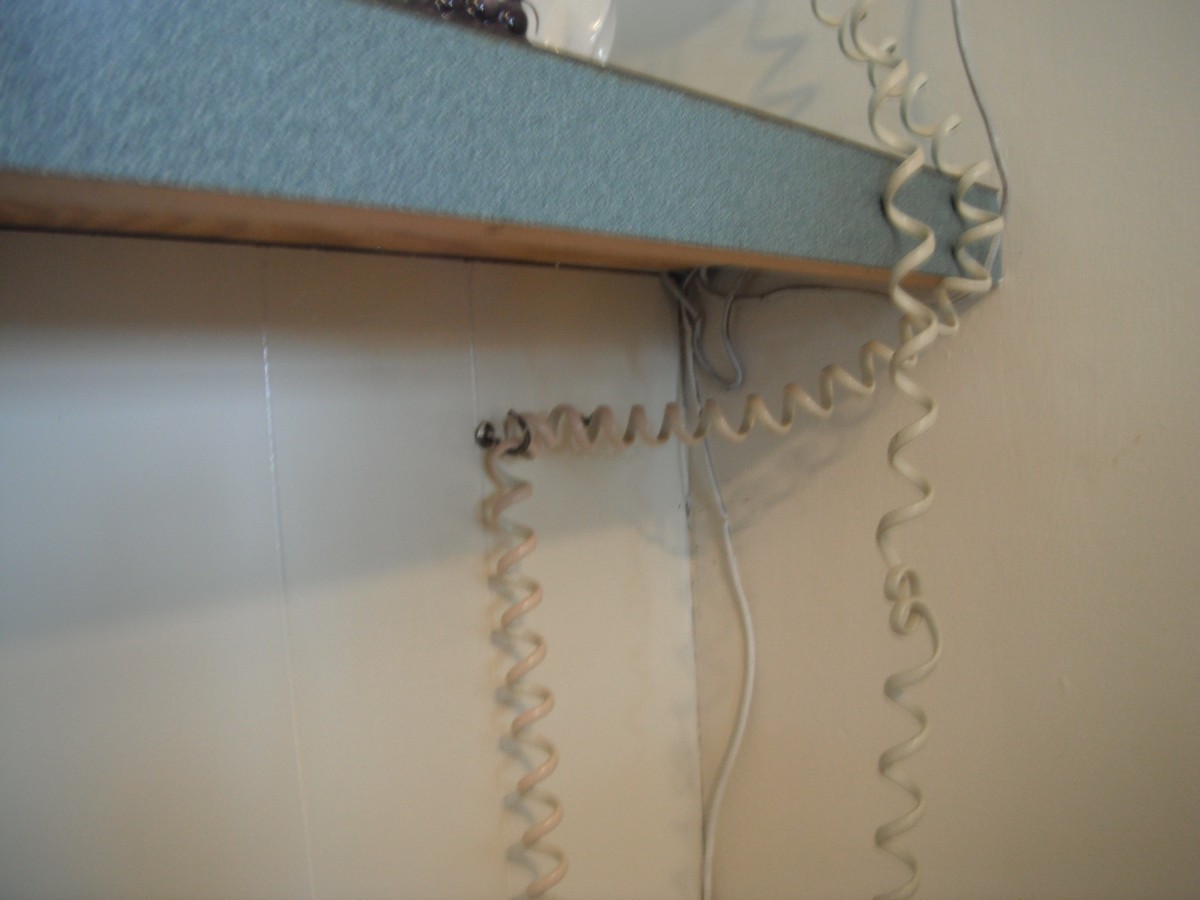 how to keep a telephone cord from tangling