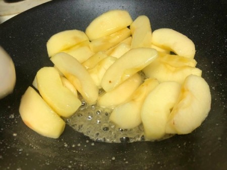 Apples added to pan