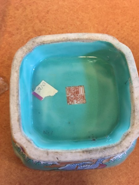 Value of China Bowls - underside of small blue painted bowl