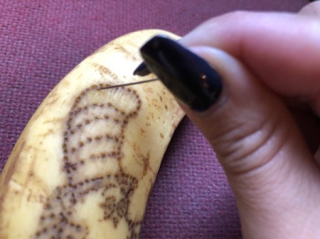 Making Detailed Banana Art - are shaded areas scratch the skin, crosshatching pattern works well
