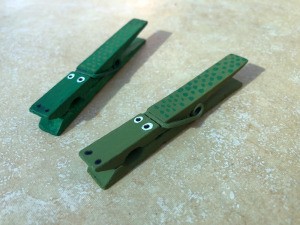 Alligator Clothespins - clothespin alligators