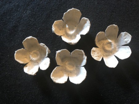 Egg Carton Rose Brooch - round the edges of the petals