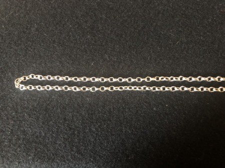 Silver Pasta Necklace - fold chain in half to find the midpoint  then divide in two using the pliers