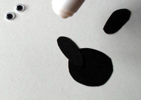 Cardstock Sheep Badge - stick the ovals onto the circle for the ears