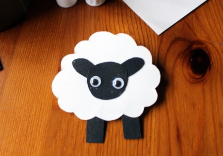 Cardstock Sheep Badge - allow the glue to dry thoroughly