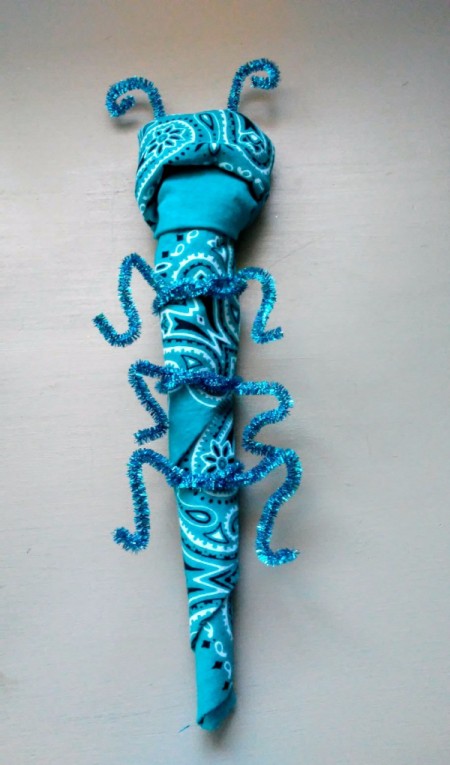 Bandana Butterfly - make 6 legs with 3 pipe cleaners, photo shows legs and antennas