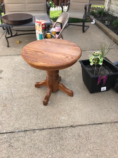 Value of an Oak Table - oak pedestal table
