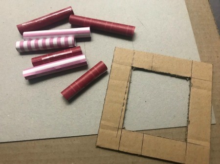Picture Frame Magnet - roll them around a pen or pencil and tape