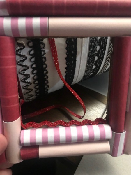 Picture Frame Magnet - cover the edge of the cardboard with sticker ribbon