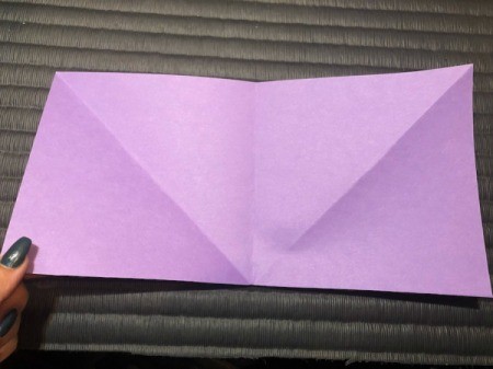 Paper Daisies - unfold the rest of the paper