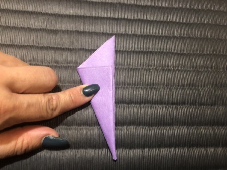 Paper Daisies - bring left corner flush with the right side